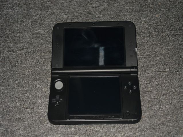Nintendo 3DS XL
